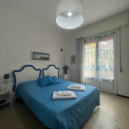Dreamingrooms *